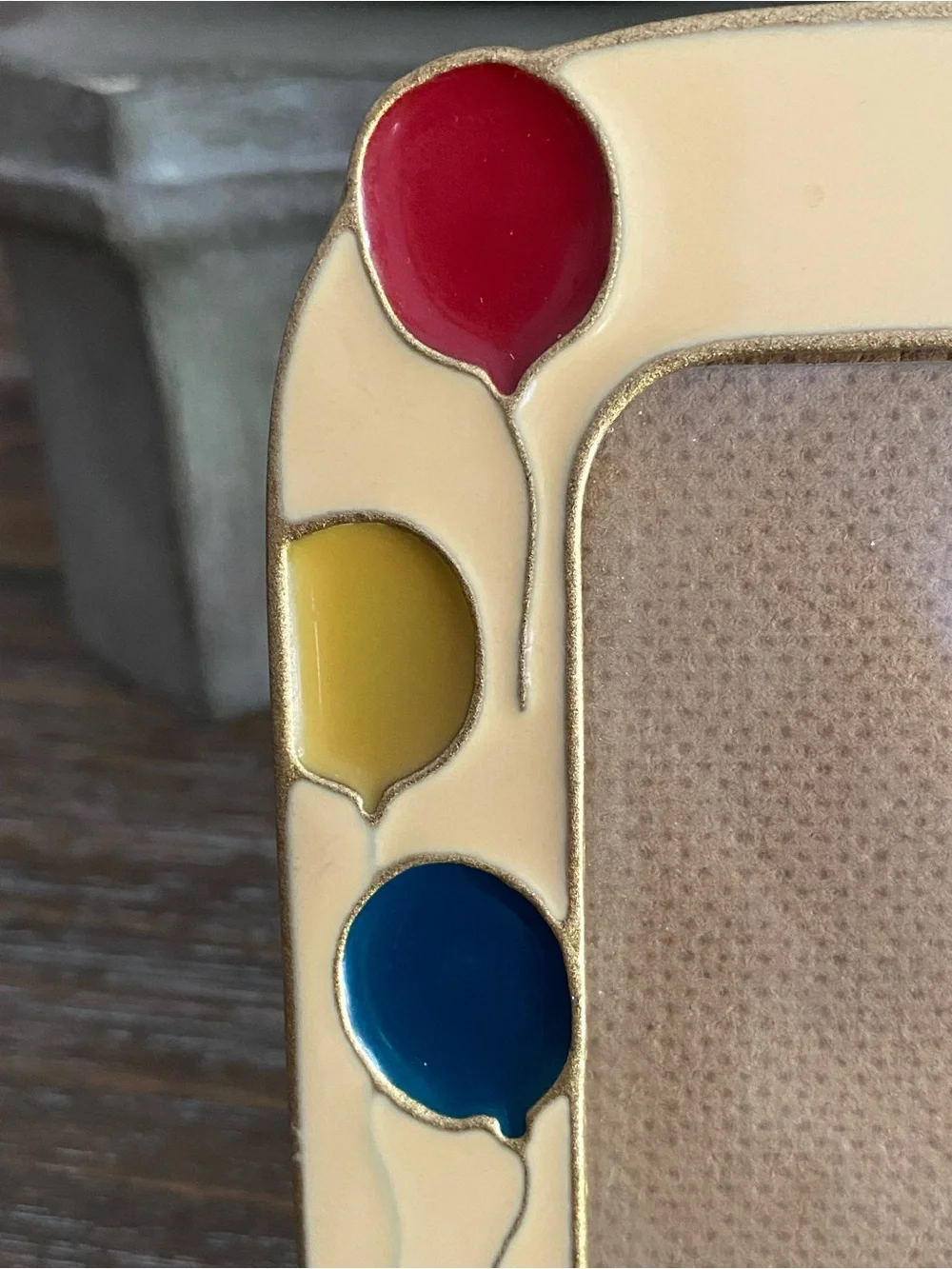 Vtg Bucklers Brass Enamel Clown Balloons Picture Frame Beige Red Yellow Blue 4x6